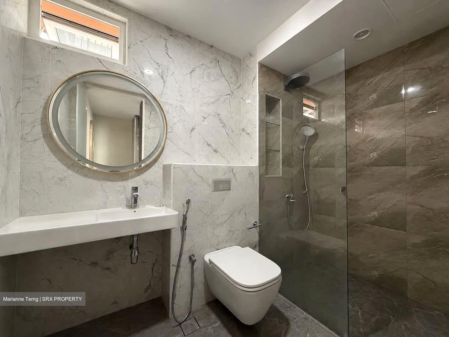 Serangoon Garden Estate (D19), Terrace #586580271